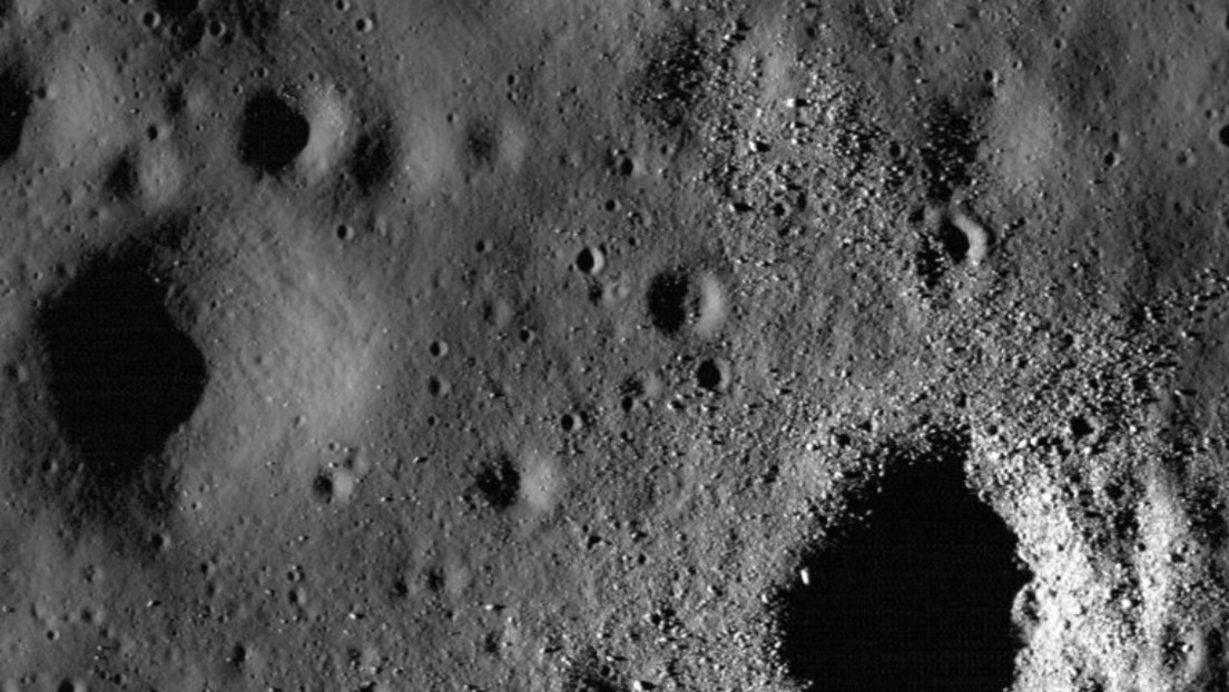 Descubren inusuales minerales en las muestras de suelo lunar traídas por una sonda china