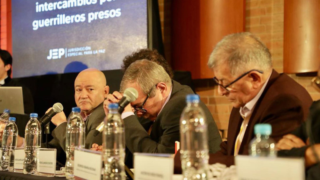 Exsecretariado de las FARC acusa a la JEP ante Petro por "graves alteraciones" al acuerdo de paz