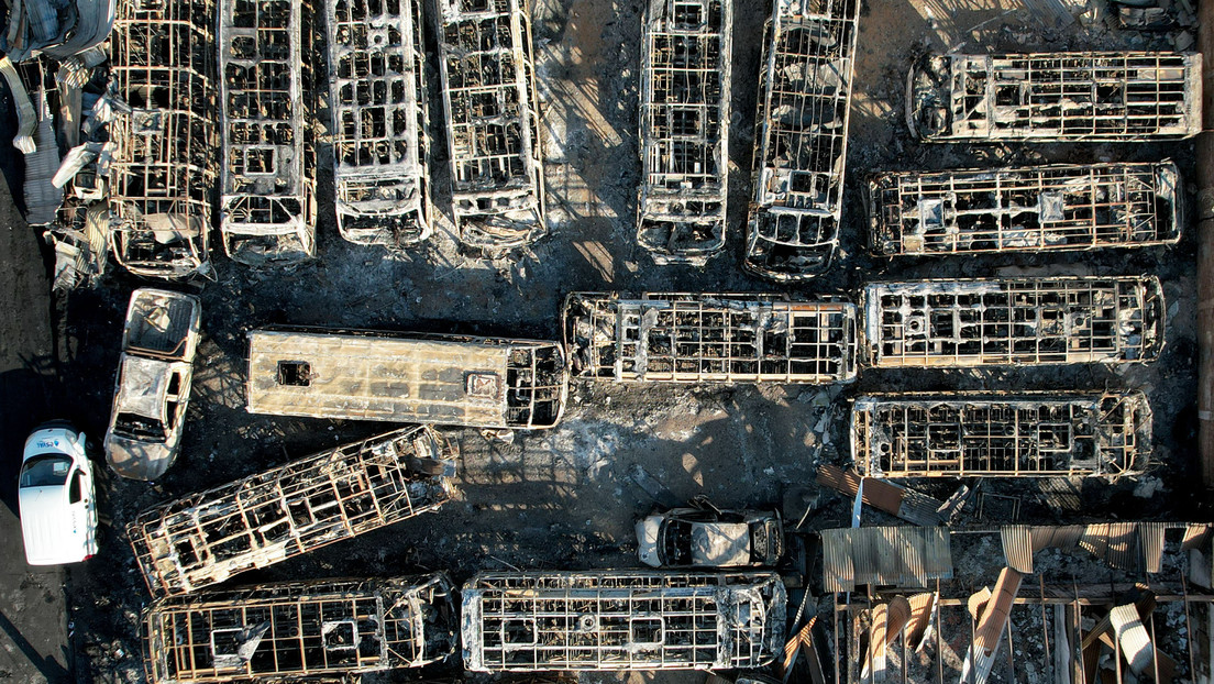 Boric activa el Fondo Nacional de Reconstrucción para damnificados por incendios forestales en Chile
