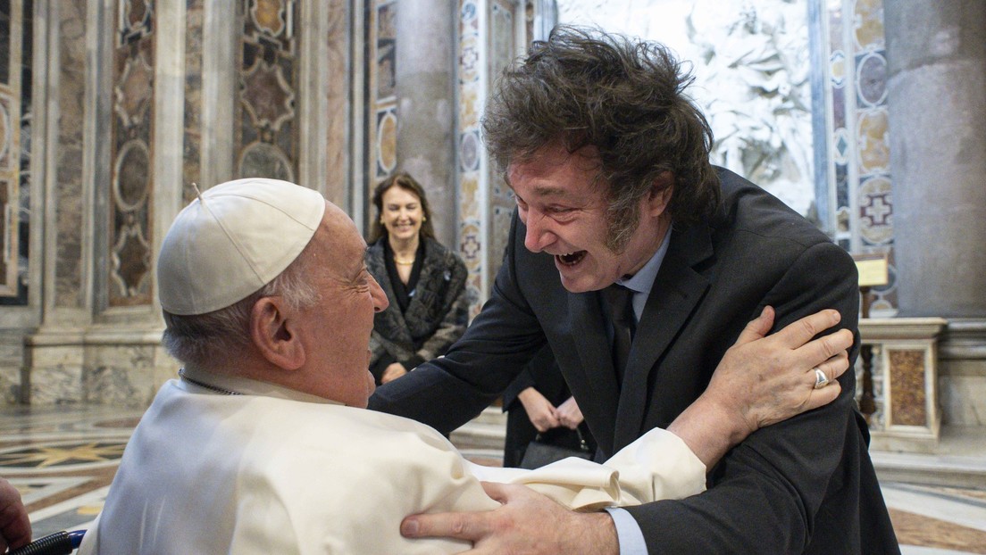 "Le expliqué todo, me entendió a la perfección": Milei mantiene una audiencia privada con el papa Francisco