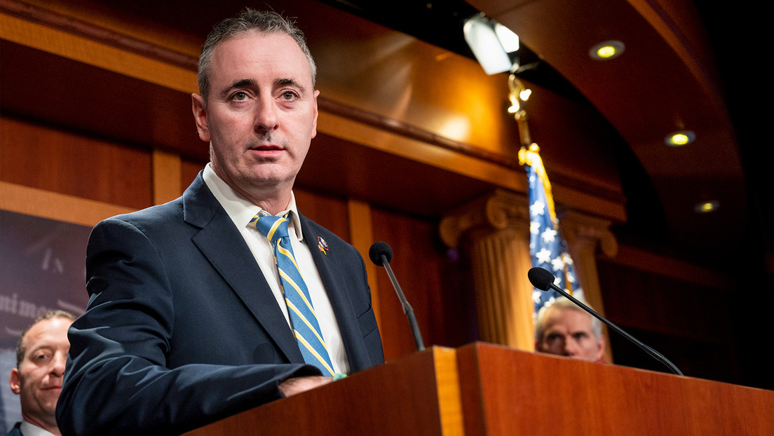 Congresistas de EE.UU. presentan un proyecto de ley alternativo que reduce la ayuda a Ucrania