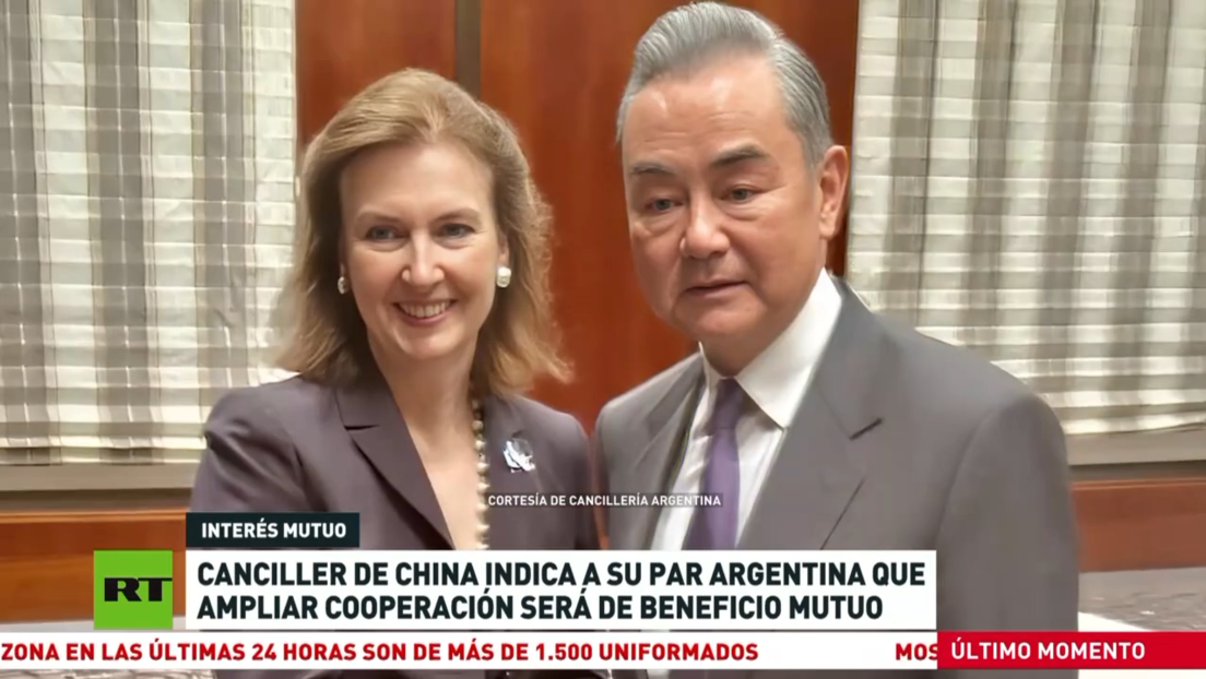 Canciller de China indica a su homóloga argentina que ampliar la cooperación será de beneficio mutuo