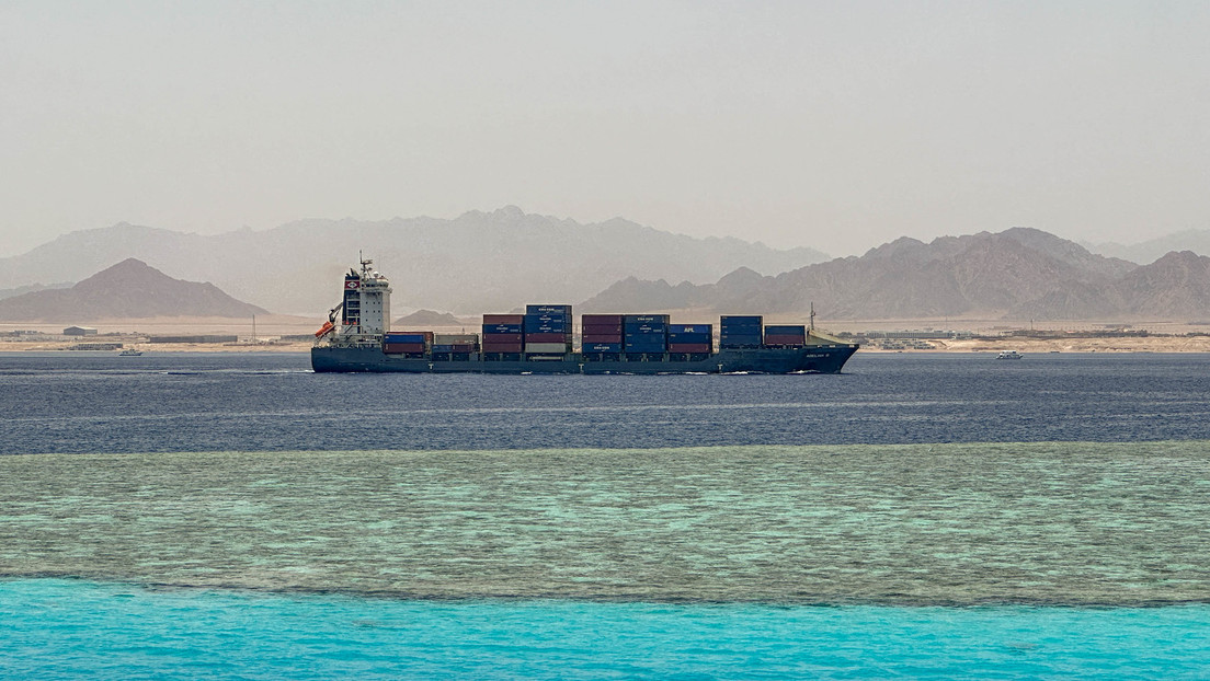 Egipto: los ingresos del canal de Suez han caído hasta un 50 % en 2024
