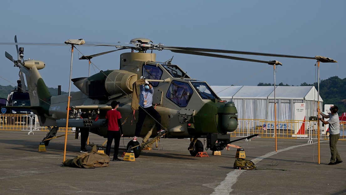 China exhibe por primera vez en el extranjero su helicóptero de ataque