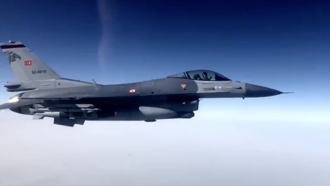 VIDEO: El Ejército turco lanza ataques aéreos contra militantes kurdos en Irak