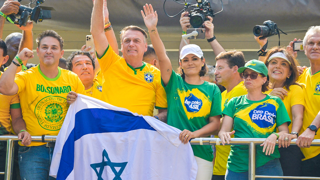 Milei comparte mensajes que elogian la manifestación de Bolsonaro y asocian a Lula con Hamás