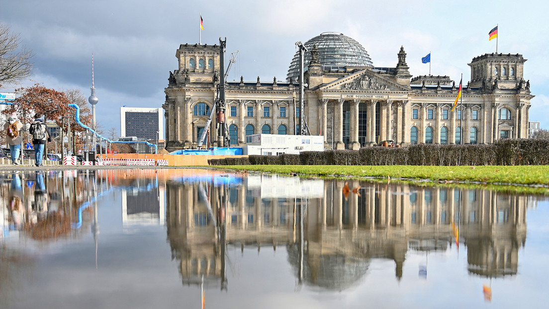 Excavarán un foso de seguridad alrededor del Reichstag en Berlín