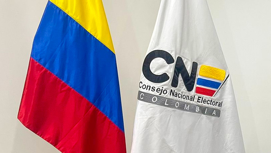 Fiscalía de Colombia inspeccionará al Consejo Electoral por gastos de la campaña de Petro