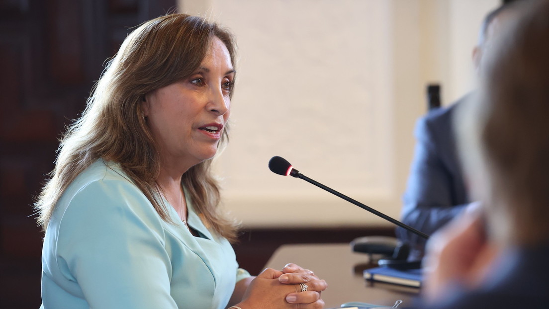 Boluarte pide "reflexión" al Congreso de Perú ante posible destitución de magistrados