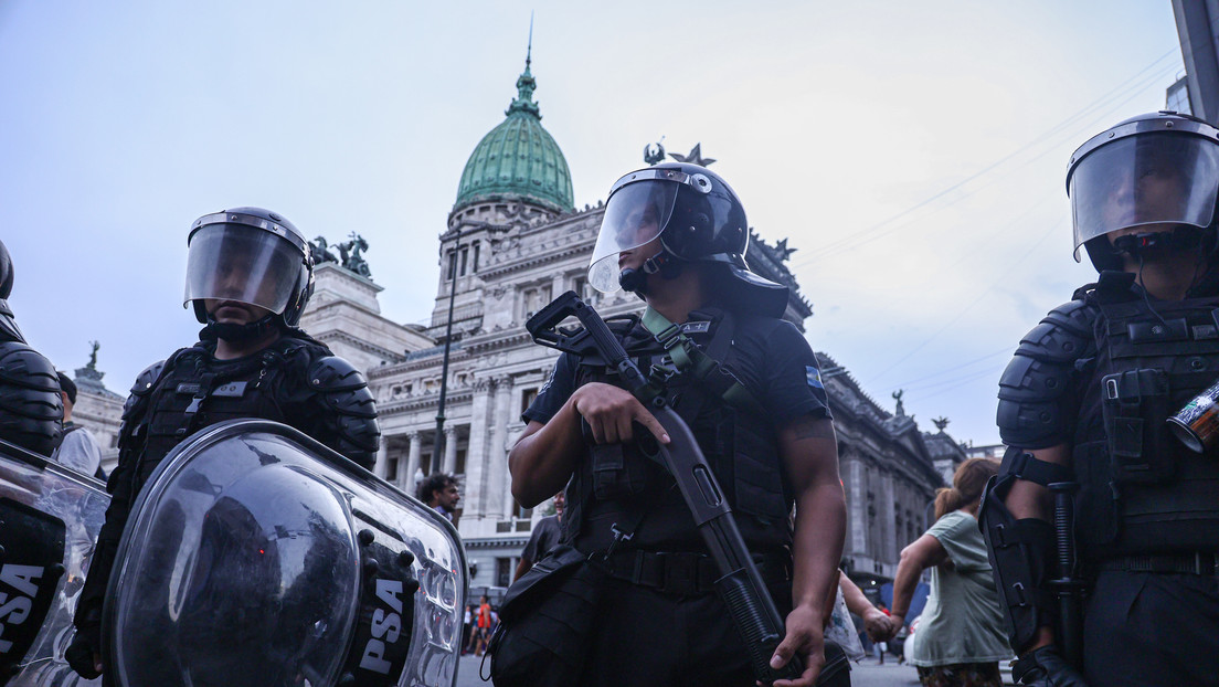 Trabajadores del Congreso argentino denuncian un "estado de sitio" para el acto que encabezará Milei