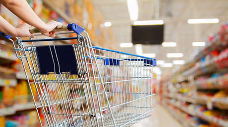 ¿Qué es la tendencia del ‘skimpflation’ que cobra impulso en los supermercados de la UE?