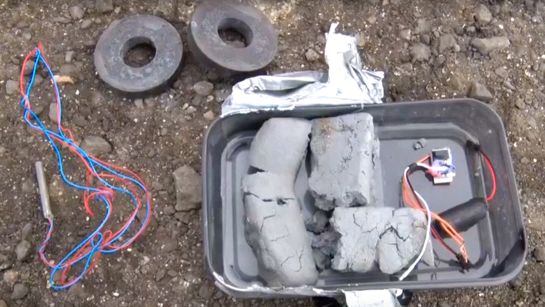 VIDEO: Neutralizan un coche bomba cuando intentaba entrar a Crimea