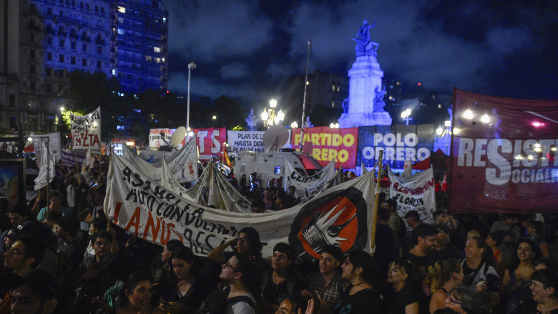 Convocan un nuevo paro de trabajadores estatales en Argentina tras el discurso de Milei en el Congreso