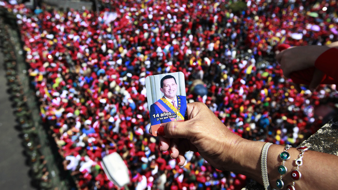 Entre el dolor y la esperanza: la huella de Hugo Chávez en Venezuela