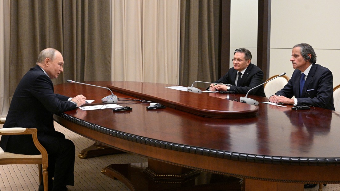 Putin y el jefe del OIEA se reúnen para discutir "cuestiones sensibles" de la seguridad nuclear