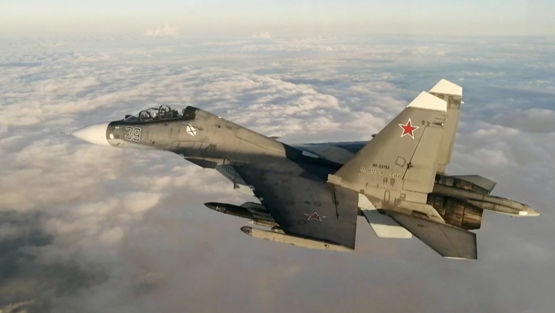 Un caza ruso intercepta a tres aviones militares británicos