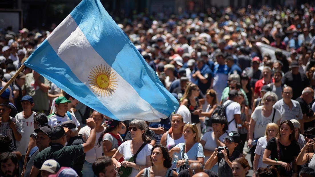 Advierten de un segundo paro contra Milei en Argentina