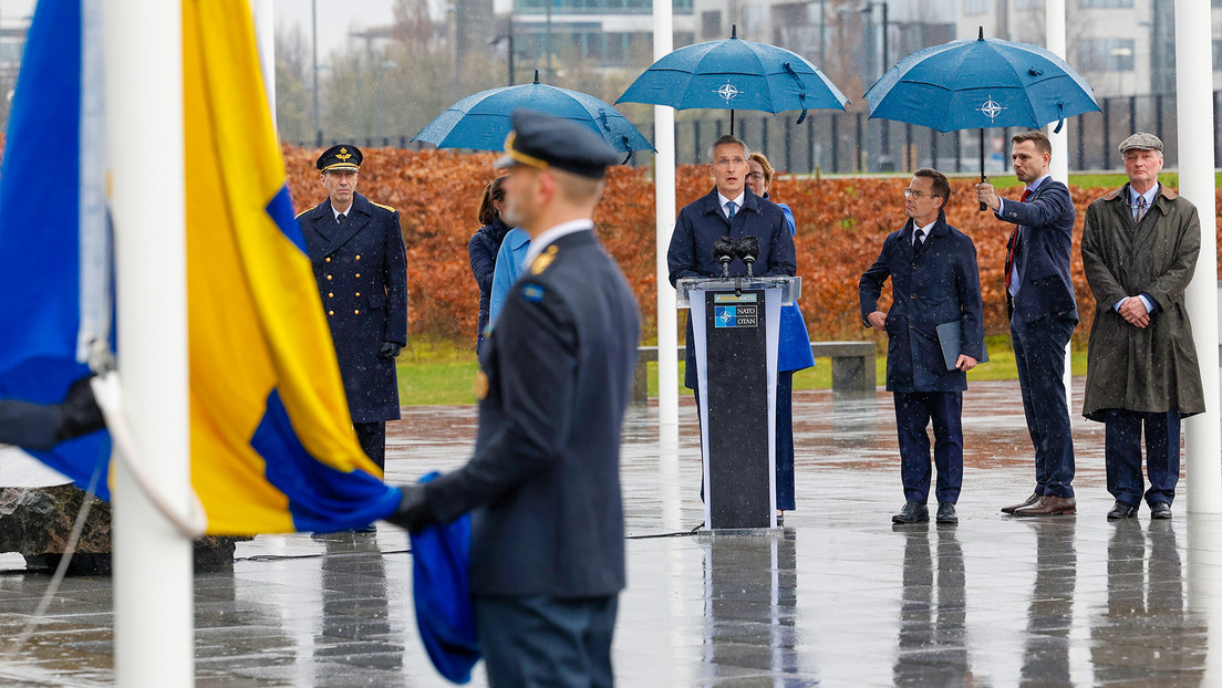 Stoltenberg: La OTAN seguirá ayudando a Kiev "para demostrar a Putin que no conseguirá lo que quiere"
