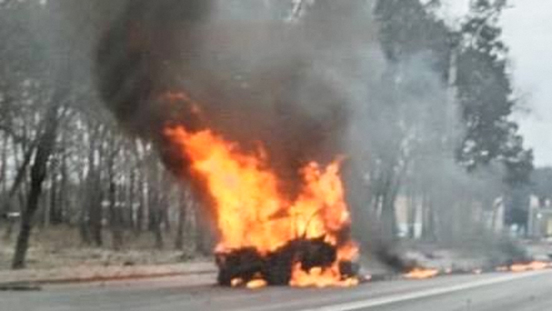 Un ataque de Ucrania alcanza un coche en una carretera de Bélgorod (VIDEOS)