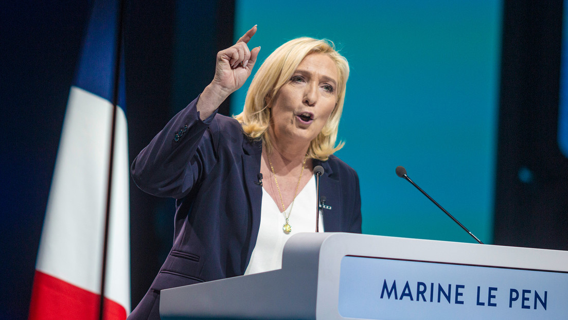 Marine Le Pen: "Macron nos estaba llevando al caos, ahora también quiere llevarnos a la guerra"