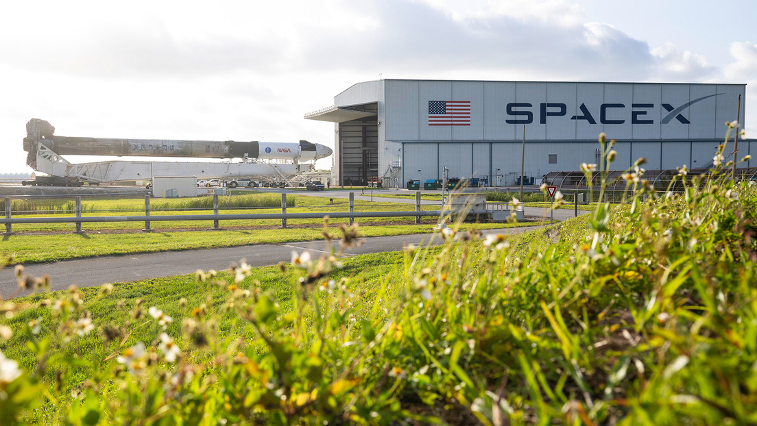 SpaceX estaría fabricando una enorme red de satélites espía para EE.UU.