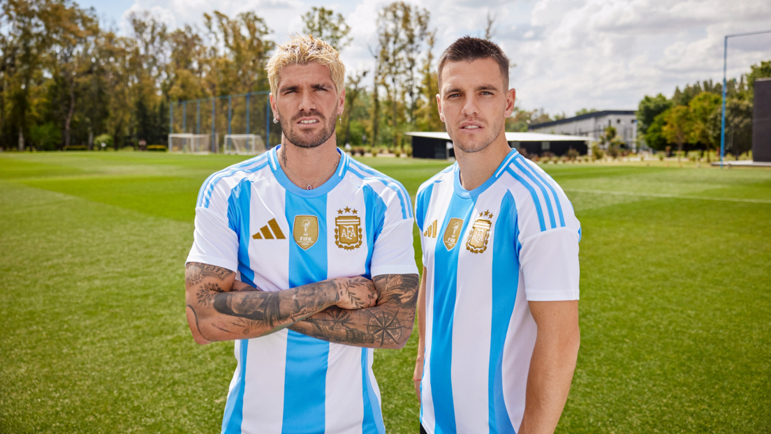 "Está linda esta ¿eh?": Presentan la nueva camiseta de la selección argentina