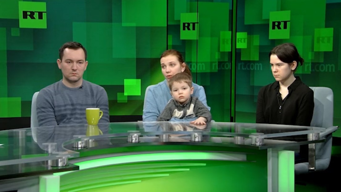 "Habrían convertido al niño en un nazi": Familia relata por qué no viajó de Avdéyevka a Ucrania
