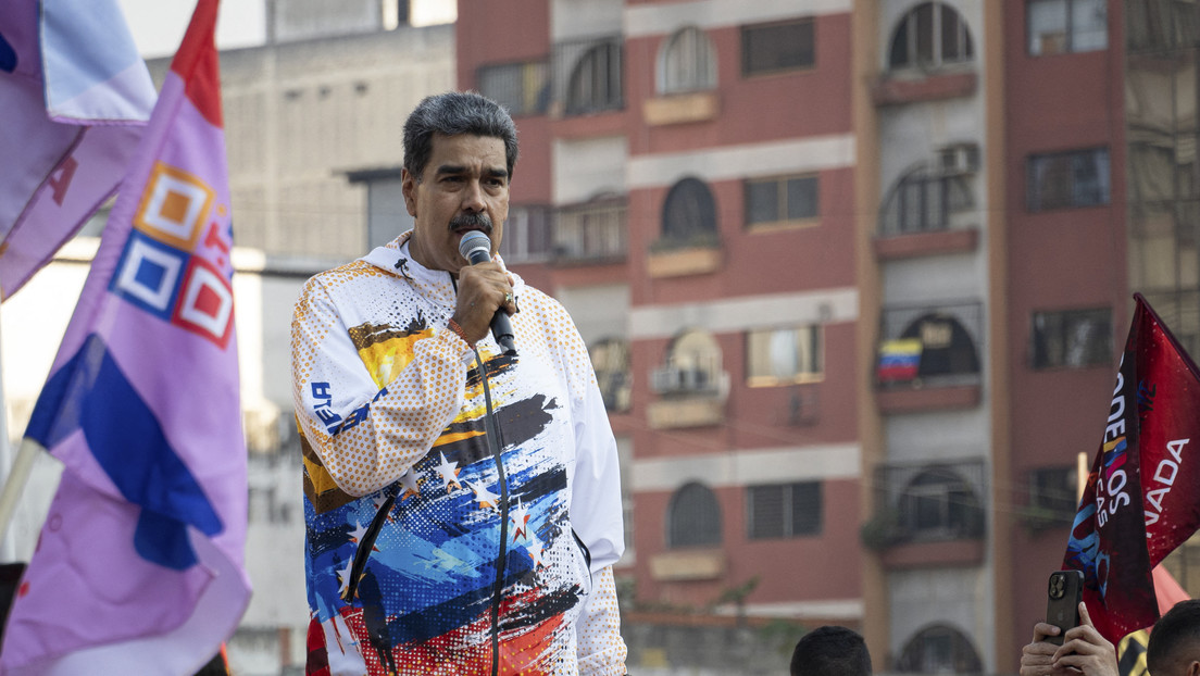 Maduro acusa a movimiento opositor de orquestar dos atentados contra su vida