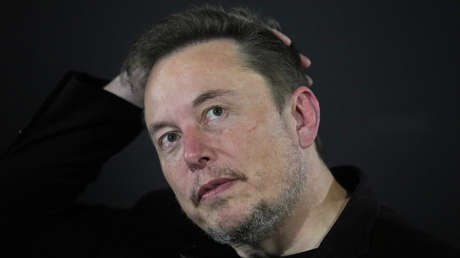 OpenAI se defiende de la demanda y revela correos de Musk