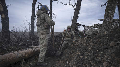 Asesor de Zelenski advierte a los socios que el conflicto en Ucrania "se encarece"