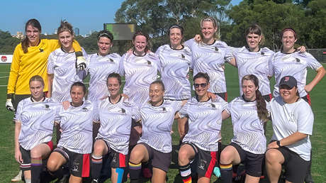 Un equipo de fútbol con 5 jugadoras trans domina un torneo femenino
