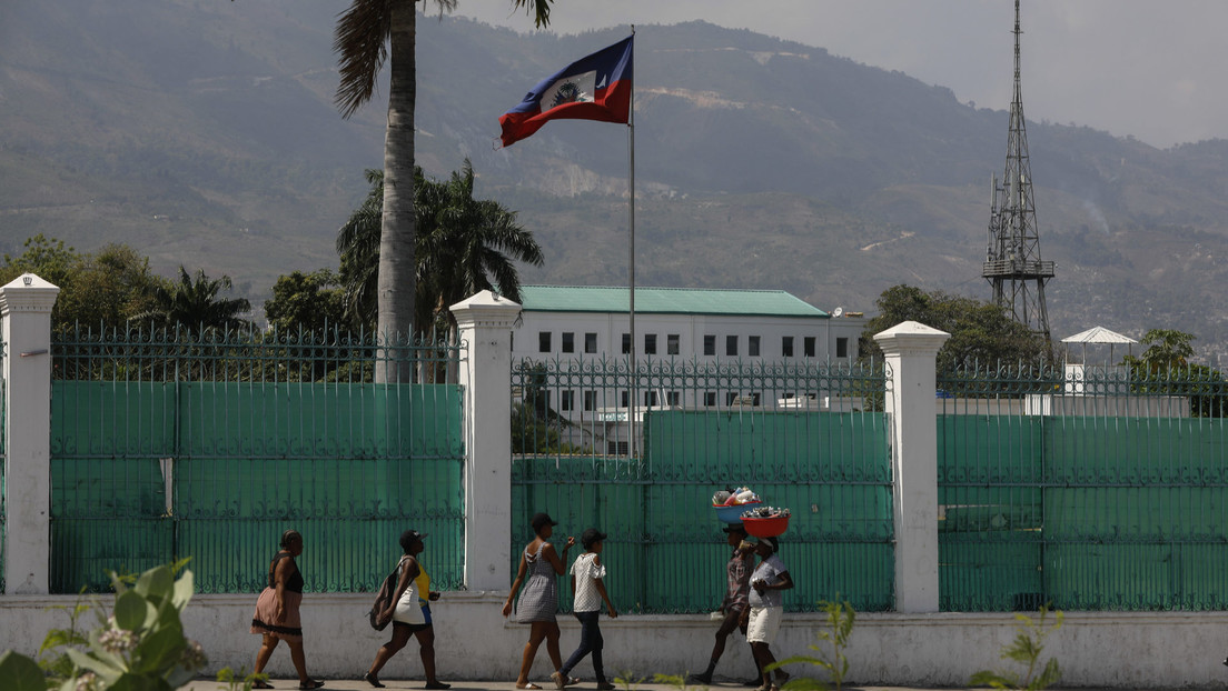 Hombres armados atacan el Palacio Nacional de Haití
