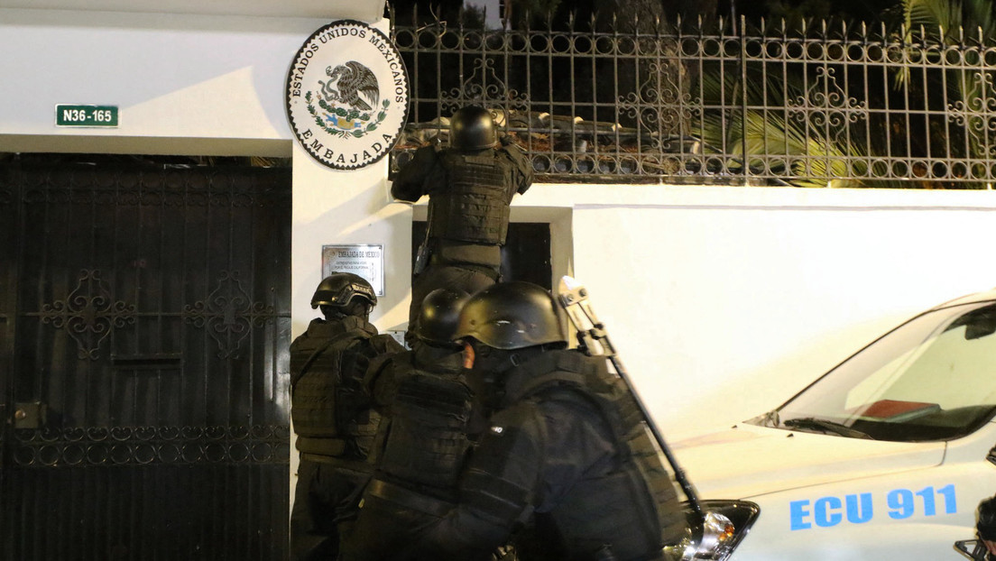 El asalto a la Embajada mexicana en Ecuador en imágenes