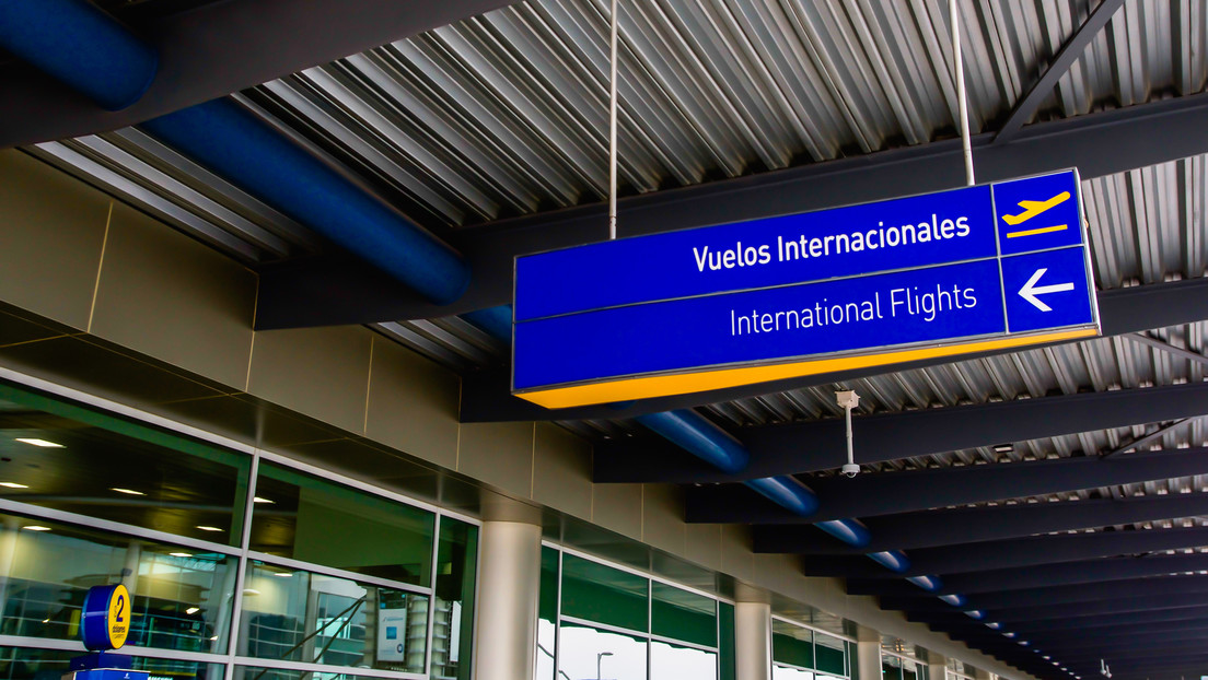 Ecuador desmiente la prohibición de toda operación aérea privada desde y hacia México