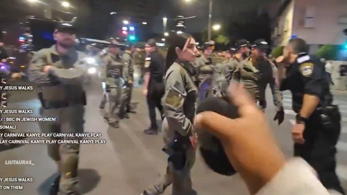 VIDEO: Controversial 'streamer' es detenido en Israel por irrespetar a una policía