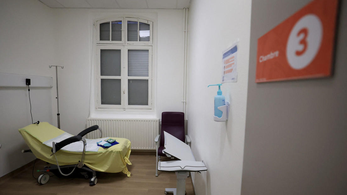Francia multará a quienes falten a su cita médica sin avisar