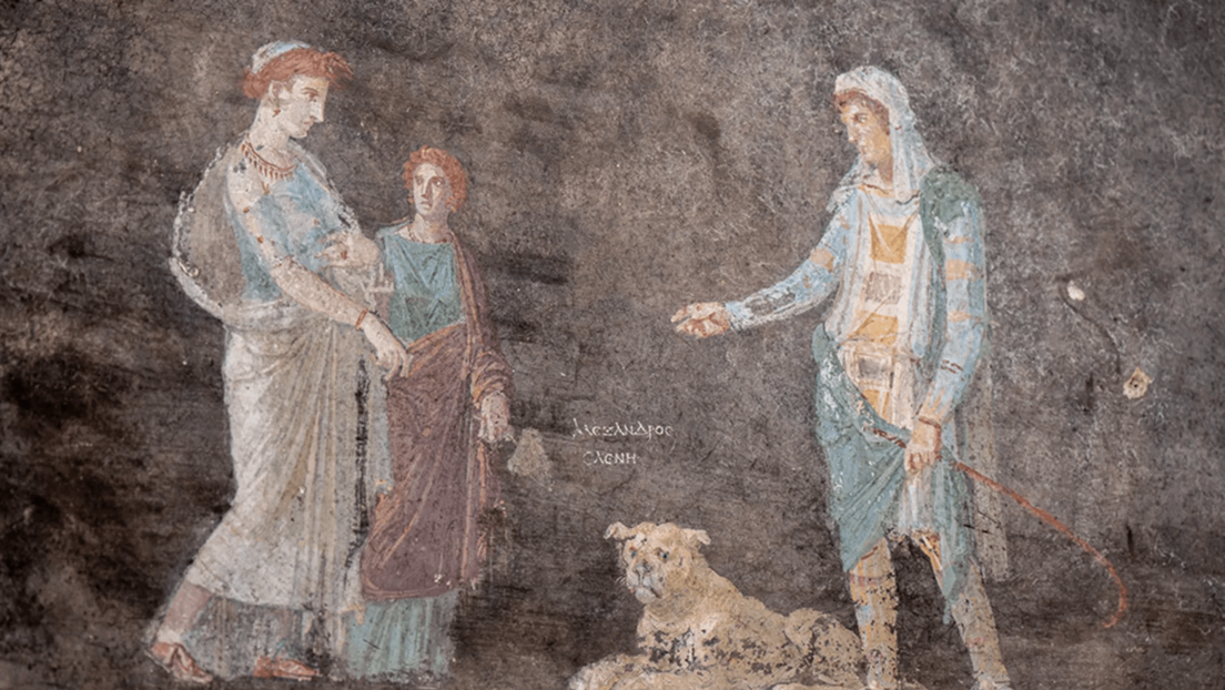 Descubren una sala de banquetes en Pompeya decorada con frescos inspirados en la guerra de Troya