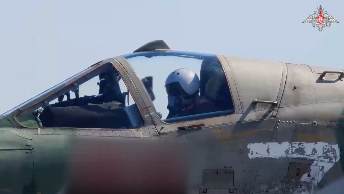 VIDEO: 'Tanques voladores' Su-25 rusos atacan posiciones ucranianas