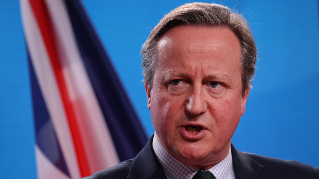 Reportera expone el doble rasero de David Cameron sobre el ataque de Irán a Israel