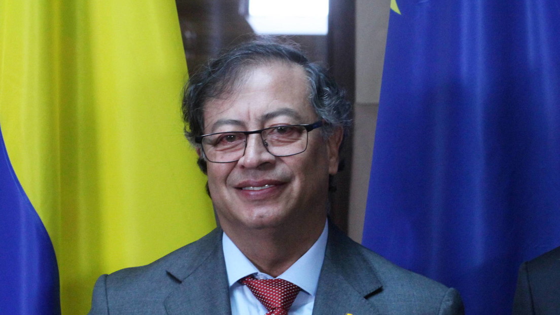 Petro suspende gabinete bilateral con Ecuador por el asalto a la Embajada de México