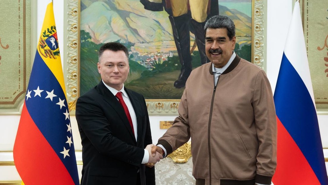 El fiscal general de Rusia se reúne con Nicolás Maduro