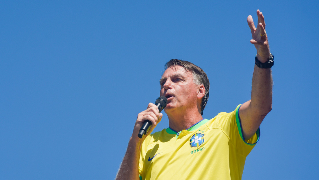 Bolsonaro dice en un mitin en Brasil que Musk es "un mito de la libertad"