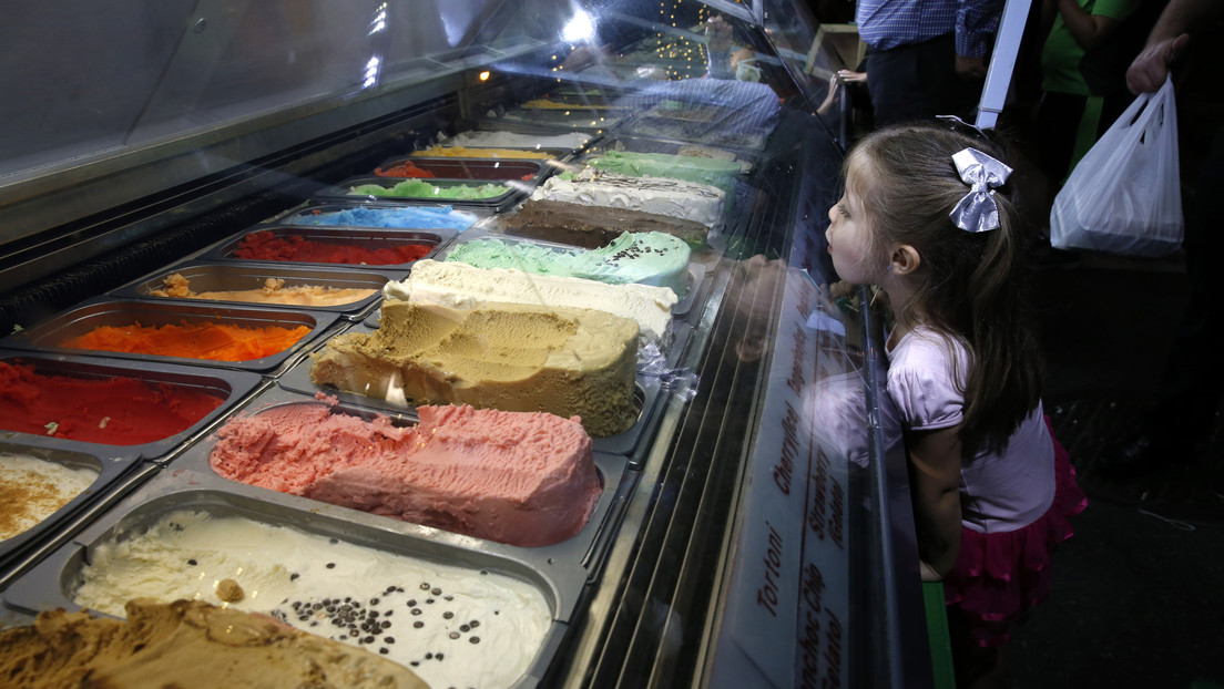 ¿Prohibición de helado y pizza por la noche? Una ley sobre la vida nocturna en Milán crea polémica