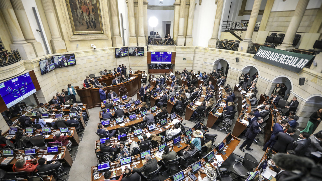 El Senado de Colombia aprueba la reforma pensional de Petro
