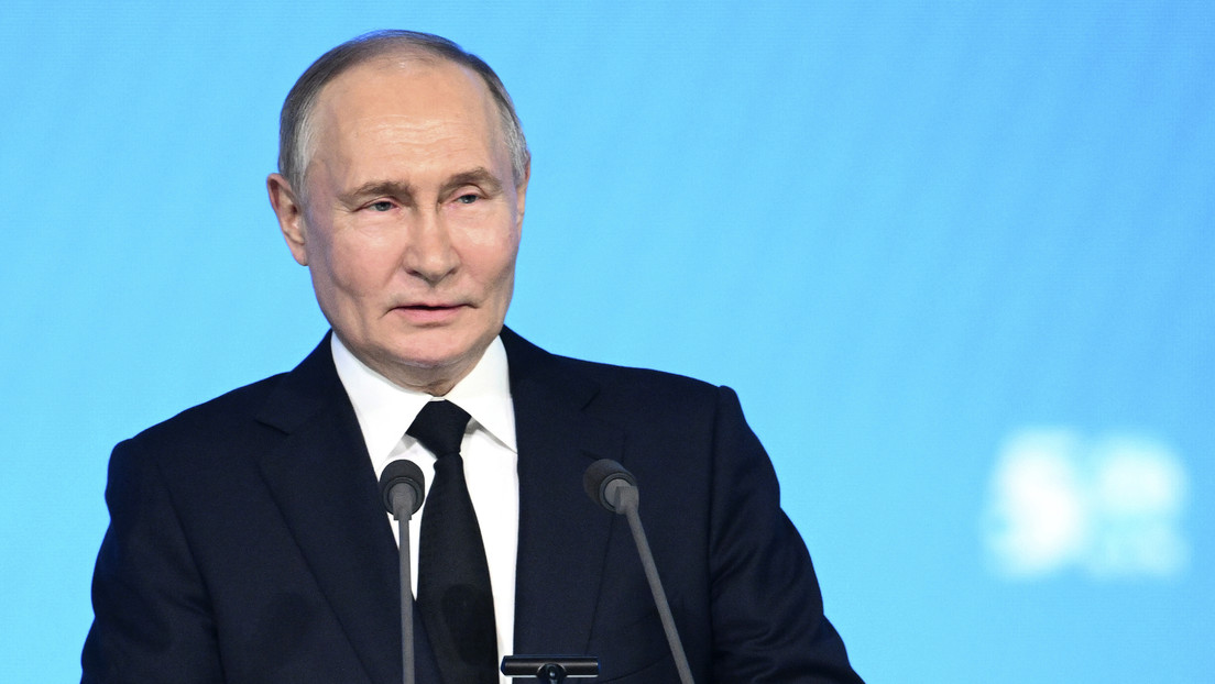 Putin: No solo los radicales, sino también los servicios especiales están detrás de los atentados en varios países