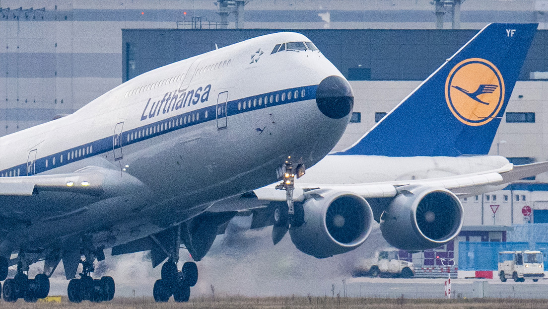 VIDEO: Un Boeing 747 rebota al intentar aterrizar