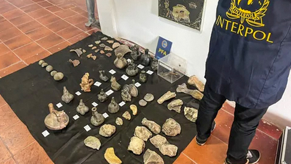 Allanan el Museo del Ovni en Argentina y recuperan el pie de una momia del Perú