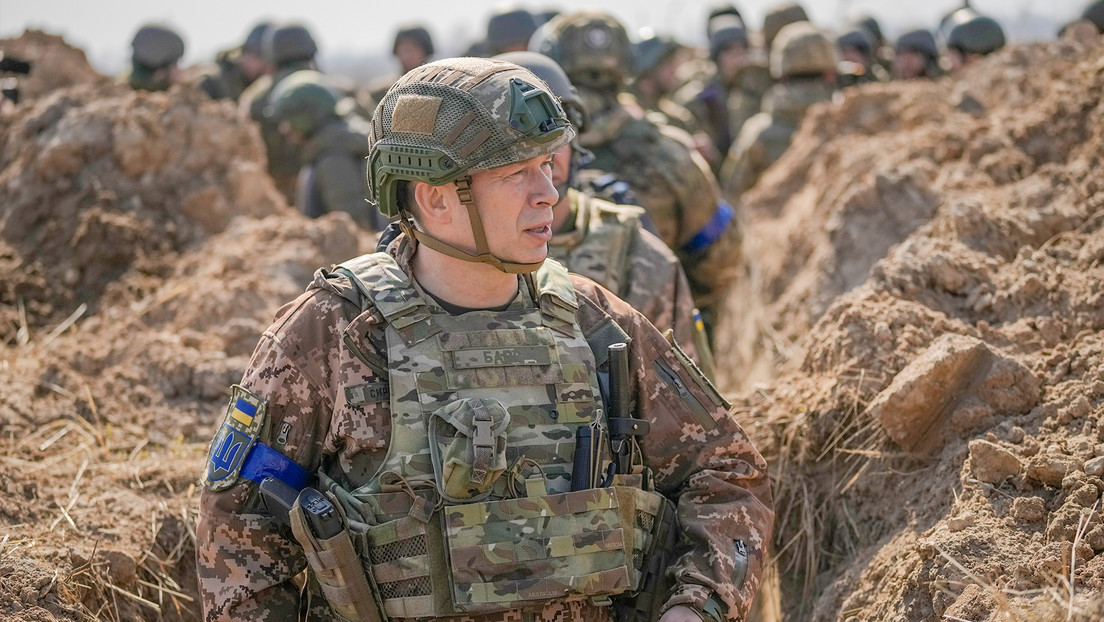 Jefe militar de Ucrania: "La situación en el frente se ha agravado"