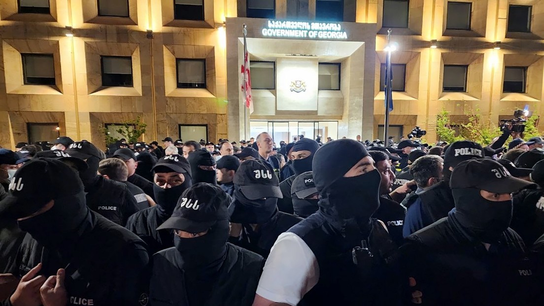 VIDEOS: Protestas en Georgia contra polémico proyecto de ley sobre agentes extranjeros