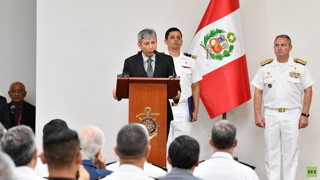 Ministro peruano alega que el Gobierno de Boluarte es "débil"